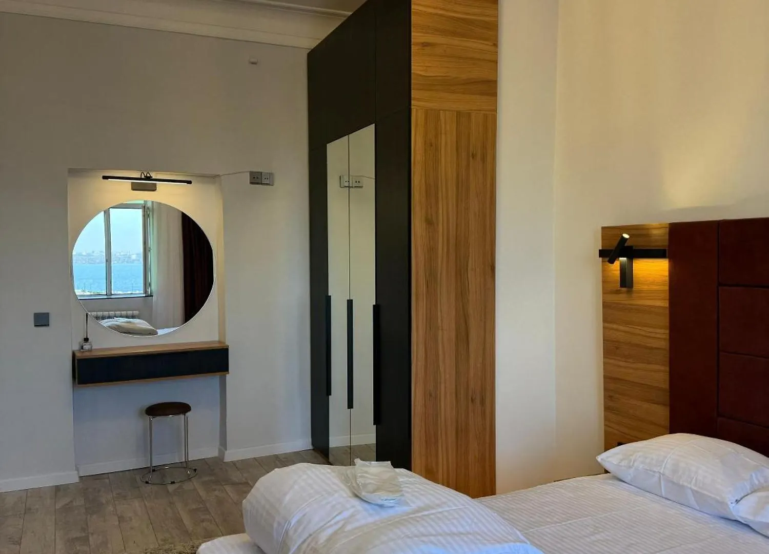 Double Bedroom Apartment Near Flag Square And Bulvar 바쿠 아제르바이잔
